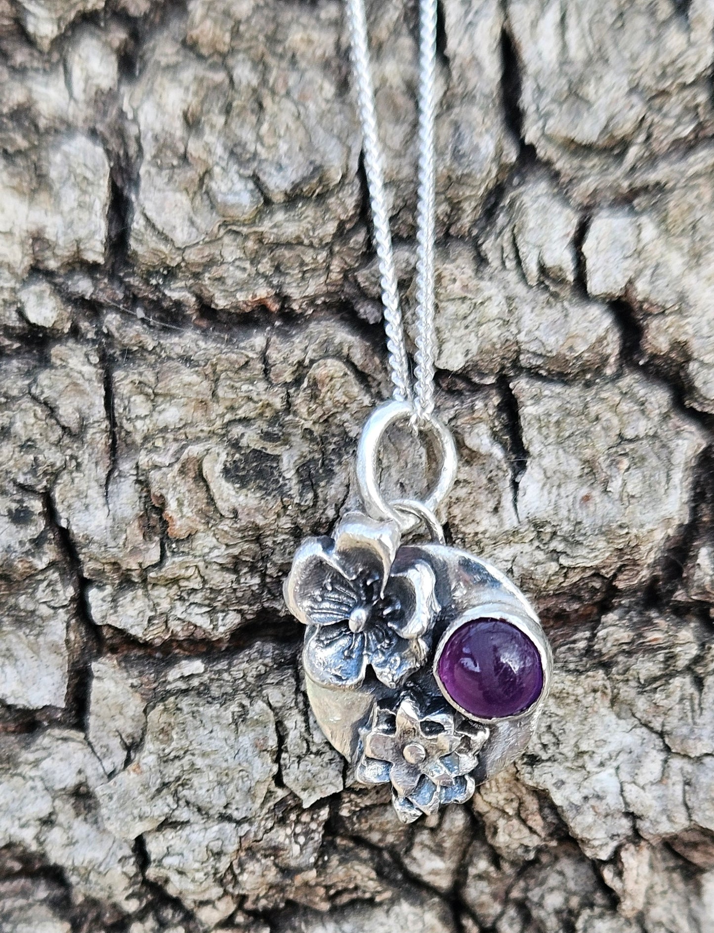 Woodland bloom pendant