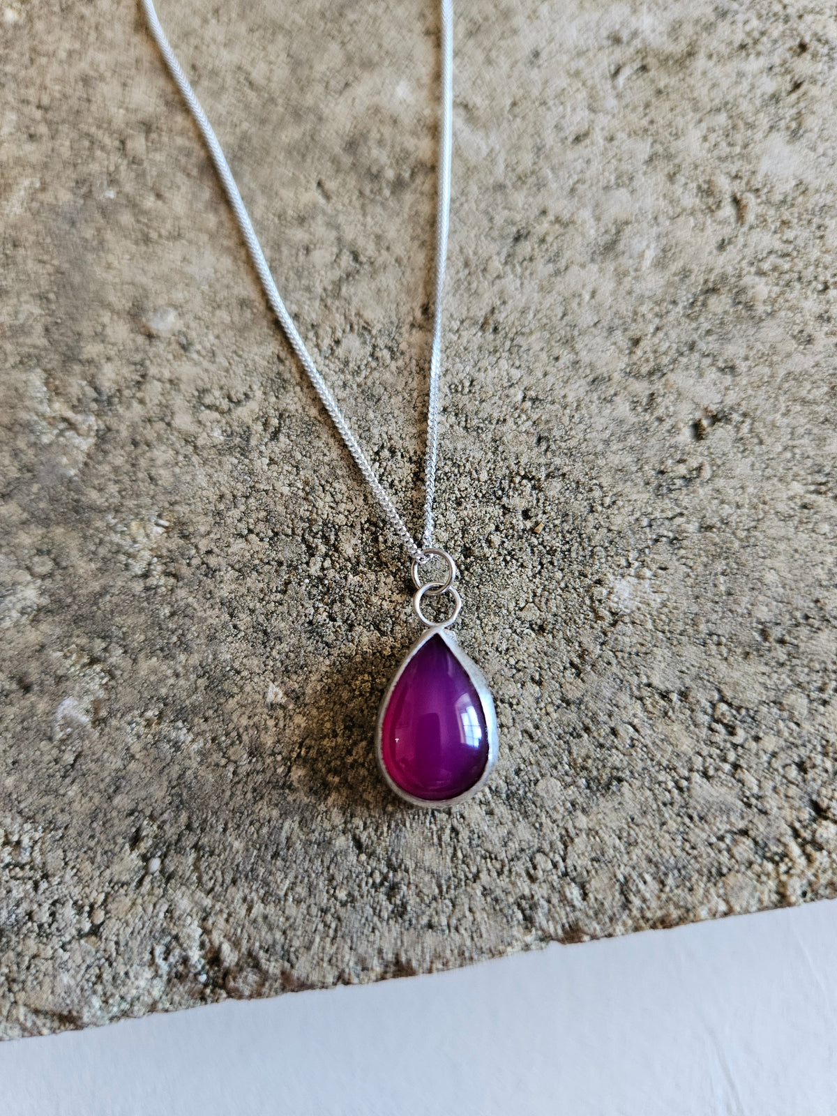 Magenta Teardrop Pendant Necklace