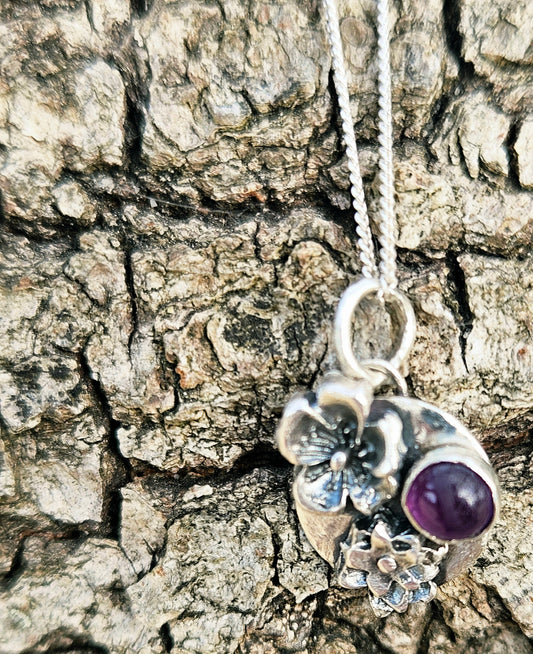 Woodland bloom pendant