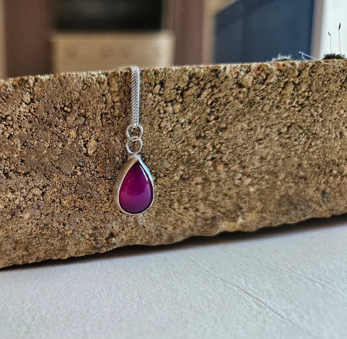 Magenta Teardrop Pendant Necklace